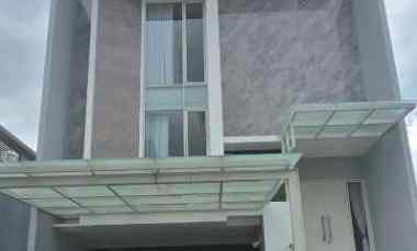 Rumah Pakuwon City Suvadiva Baru Gress Layout Bagus dekat ITS, Mall