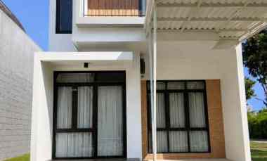 Rumah Baru Fully Furnished Siap Huni Pakuwon City Surabaya Timur