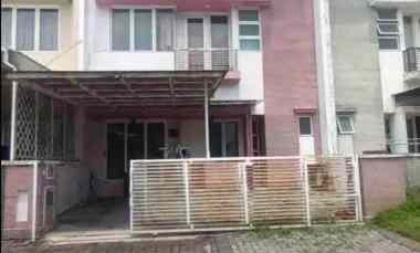 dijual rumah pakuwon city san diego