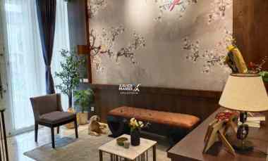 Dijual Rumah Full Furnished di Pakuwon Indah Citraland Wiyung