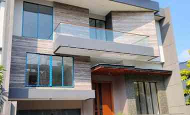 Rumah Baru Mewah 2,5 Lantai Pakuwon Indah Surabaya dekat Pakuwon Mall