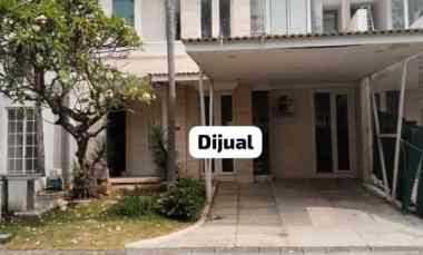 Rumah Dijual di Pakuwon Indah Cluster Lariz Wood Surabaya Barat