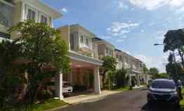 Luxury House 3 Lantai La Riz Embassy Pakuwon, Surabaya Barat