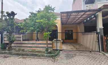 Rumah Dijual di palm spring jambangan