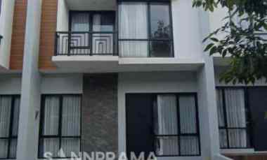 Rumah Minimalis 2 Lantai View Gunung Dgn Rooftop Dibogor