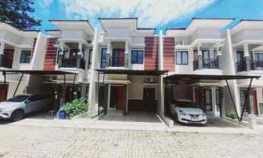 Rumah 2 Lantai SIAP HUNI Murah di Pondok Benda Pamulang Tangsel 910JT
