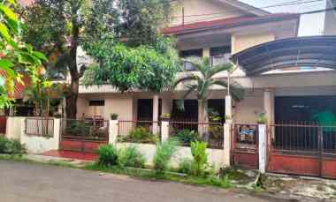 Dijual Rumah Komplek di Pamulang Barat, Pamulang, Tangerang Selatan