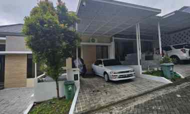 Rumah Full Furnished Premium Pandanaran Hills Sambiroto