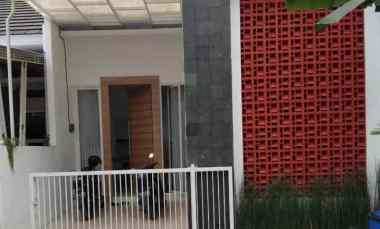 Dijual Rumah Plus Perabot Lokasi Perumahan Pandanlandung Malang