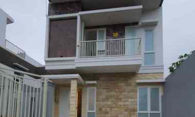 Villa Baru Mewah Modern Strategis di Panderman Hill Kota Batu