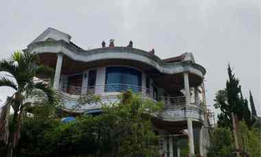 Rumah View Gunung Mewah dan Megah Hawa Sejuk untuk Vila Kota Batu