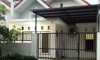 Dijual Rumah Second, Siap Huni, di Perum Pantai Mentari, Surabaya