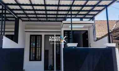 Dijual Rumah Pantai Mentari Kenjeran 2 Lantai Semi Furnish