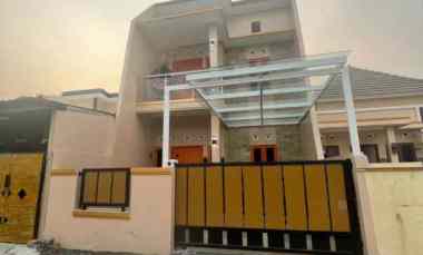 Rumah Siap Huni Full Furnished Dua Lantai di Tlogomulyo Smg