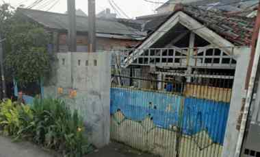 Dijual Cepat Rumah Tua Hitung Tanah Strategis Pinggir Jalan Pegadungan