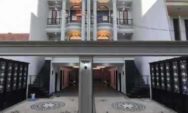 Dijual Rumah dekat Mall Pejaten Village Pejaten Barat Jakarta Selatan