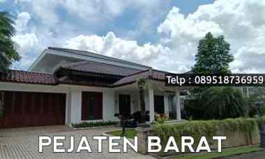 Pejaten Barat Townhouse - Rumah Mewah Siap Huni dalam Townhouse