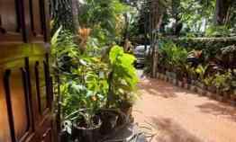 Rumah 2 Lantai Murah Unfurnished SHM di Pejompongan, Jakarta Pusat