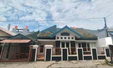 Dijual Rumah di Jalan Komersil di Area Grand Galaxy Pekayon Jaya