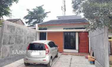 Hunian Mewah Bergaya Minimalis di Sawangan Siap Huni Super Lega