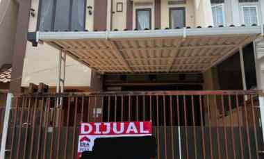 dijual rumah permata buana