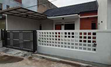 Rumah Minimalis Modern 3 Kamar Tidur 2 Kamar Mandi di Permata Kopo Bdg