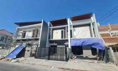 Rumah Baru Modern Minimalis Lokasi Manyar SUkolilo Surabaya