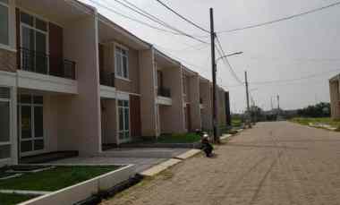 Dijual Rumah di Perumahan Aeroland Residence, jl. Halim Perdana Kusuma