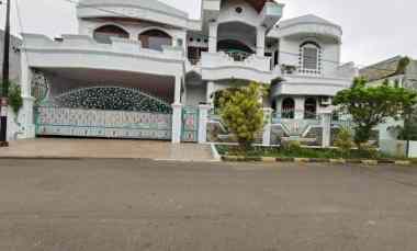 Dijual Rumah dekat Summarecon di Duta Harapan Bekasi Utara Bekasi