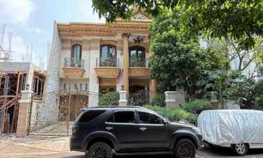 Rumah Hadap Taman Gading Kusuma Kelapa Gading Jakarta Utara