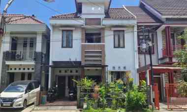 dijual rumah perumahan jatinegara baru