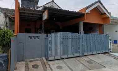 Rumah Dijual di Perumahan kalibaru permai