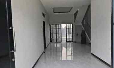 Rumah Baru 2 Lantai Area Kepuh Permai Sidoarjo dekat Juanda, Rungkut