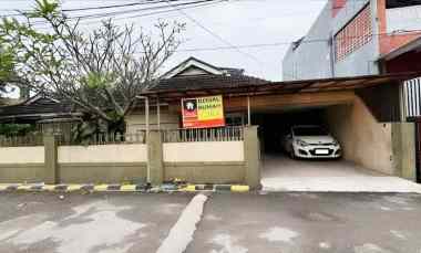 Rumah Dijual di Perumahan Kopo Elok Bandung dekat Pasar Sayati