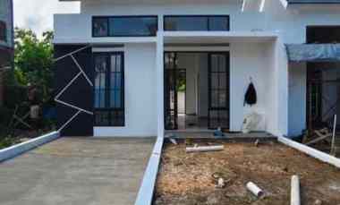 Rumah Dijual di PERUMAHAN OMA VIEW CEMOROKANDANG