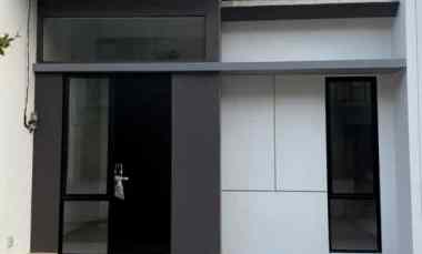 Disewakan Rumah Baru di Perumahan Park Sunrise Surabaya