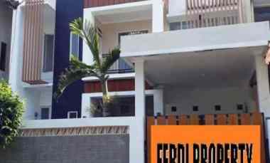 Rumah Minimalis 2 Lantai Siap Huni Pasca Renovasi Raffles Hills Cibubu
