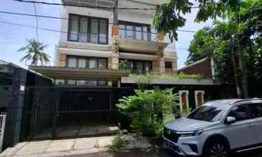 Semi Furnish Type Luas 168/268 Rumah Mewah di Pondok Gede Bekasi