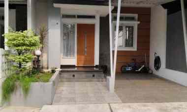 Dijual Cepat Rumah LT 121 Lokasi Strategis di Sawangan Depok