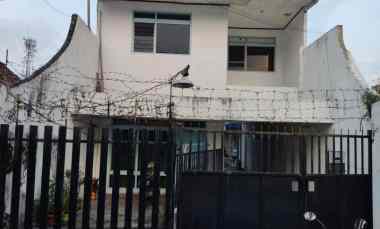 Rumah Hit Tanah, Petemon, Kupang Krajan, Surabaya Pusat, Langka