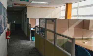 Gedung Kantor Kawasan Strategis di Jantung Kota Makassar