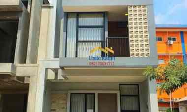 Rumah Scandinavian di Pesanggrahan, Jaksel. Lt.70 Lb.116 Rp.1,9 M