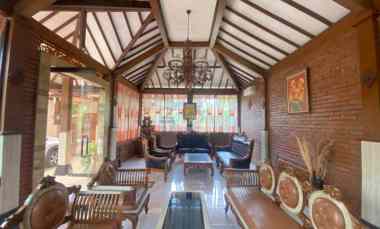 Homestay Mewah 7 Kamar Tidur Tanah Luas di Pleret Bantul