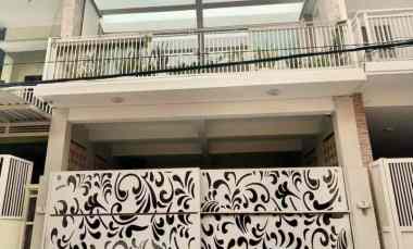 Rumah Ploso Siap Huni 5 menit ke Galaxy Mall dekat Unair ITS PCM