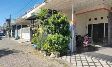 Ploso Siap Huni Depan tidak Ada Tetangga Bisa Buat Parkir Mobil