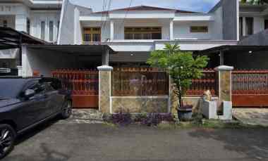 dijual rumah pondok bambu