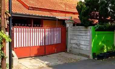 Rumah Mewah di Pondok Bambu, LT 670 M Cocok untuk Hunian Inves
