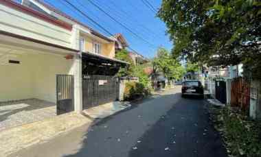 dijual rumah pondok bambu permai