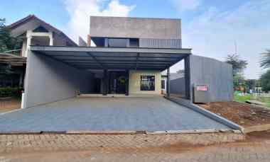 Dijual Rumah Mewah Arsitektur Axial di Residence Tangsel, Banten