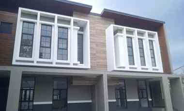 Rumah Baru 2 Lantai Gaya Modern di Pondok Hijau Setiabudi Bandung Utar